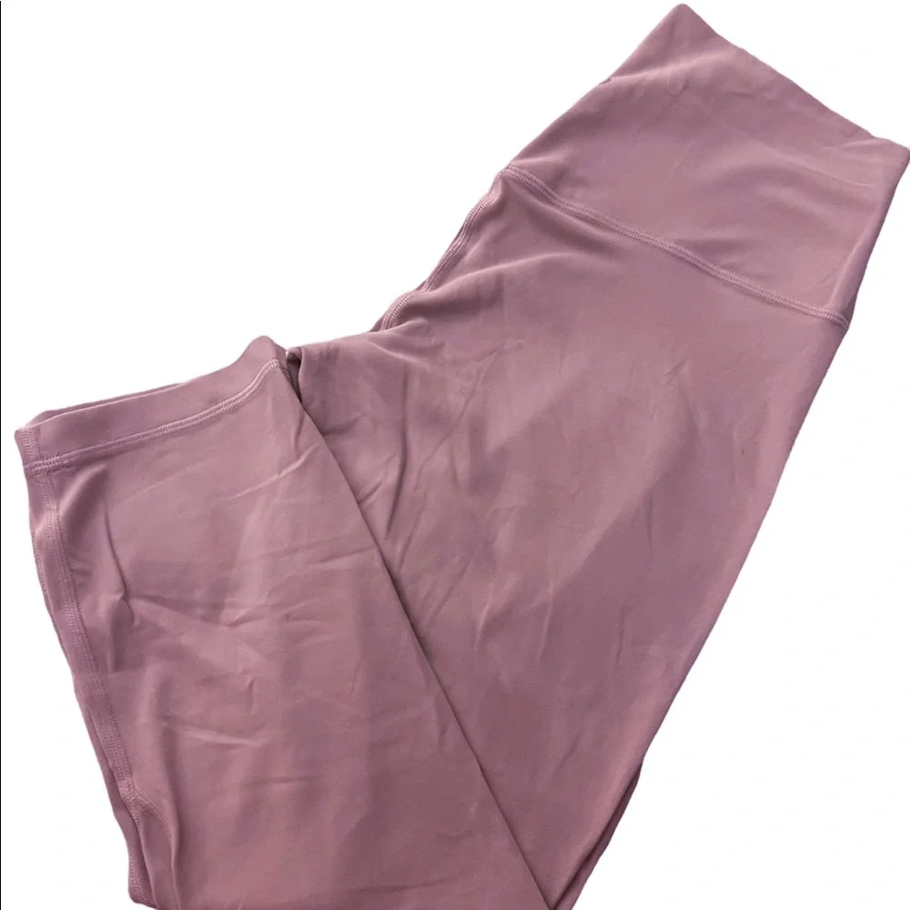 Lululemon crop aligns 21” Violet Verbena - Picture 2 of 2